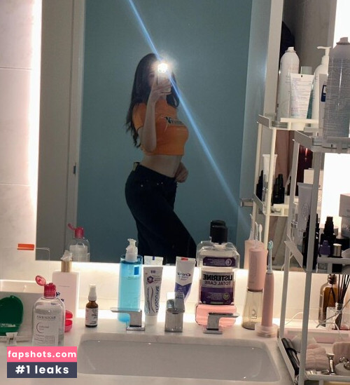 Pokimane gallery photo #1889