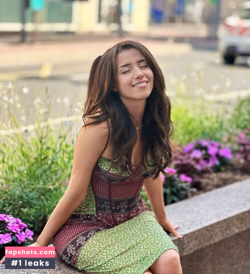 Pokimane gallery photo #1954