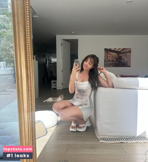 Pokimane gallery photo #1978