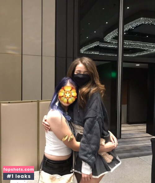 Pokimane gallery photo #2030