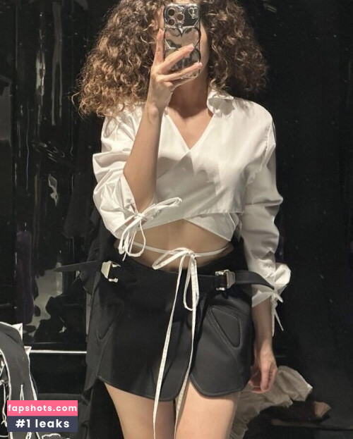 Pokimane gallery photo #2075