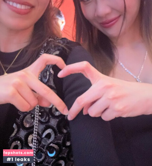 Pokimane gallery photo #2120