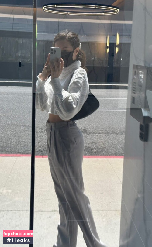 Pokimane gallery photo #2150