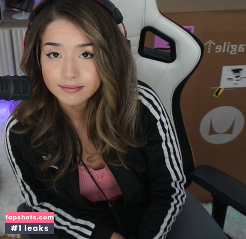 Pokimane gallery photo #2193
