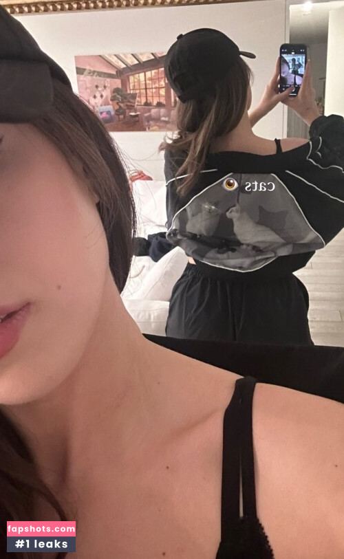 Pokimane gallery photo #2219