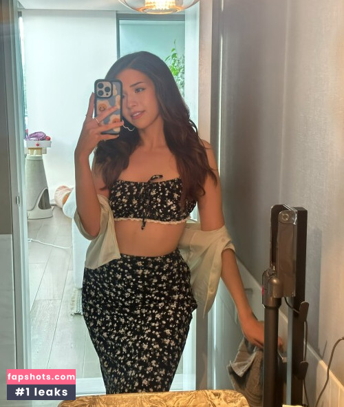 Pokimane gallery photo #2230