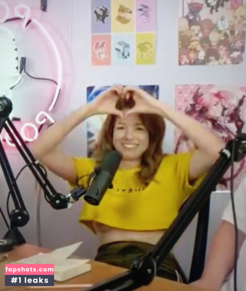 Pokimane gallery photo #2244