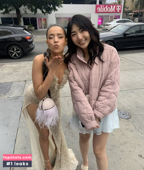 Pokimane gallery photo #2287