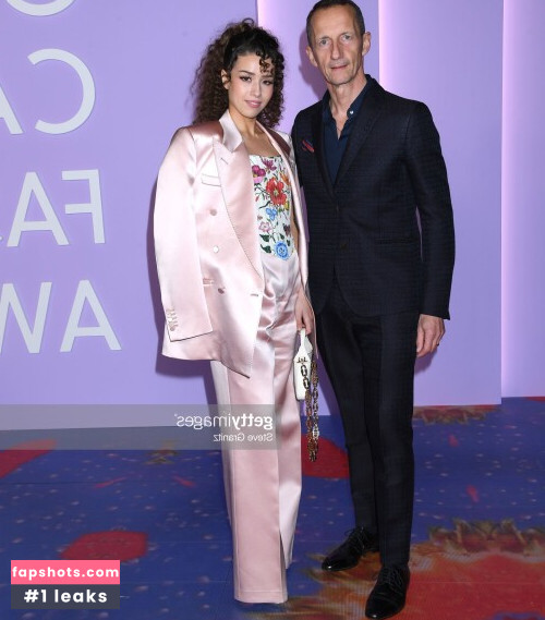 Pokimane gallery photo #2307