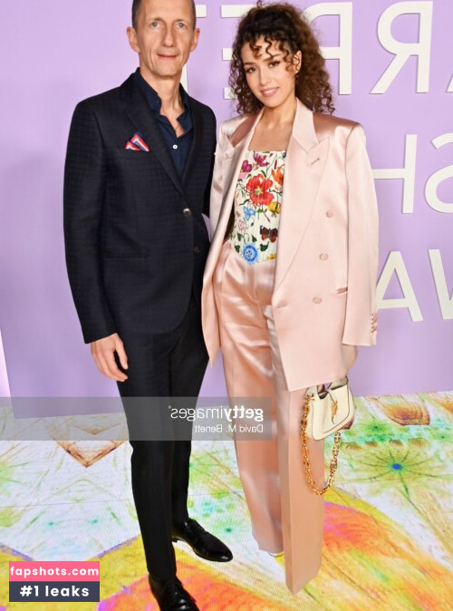 Pokimane gallery photo #2315