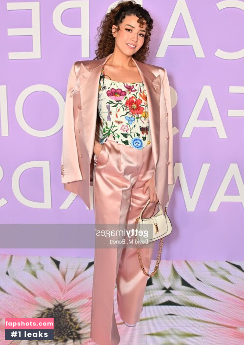 Pokimane gallery photo #2323