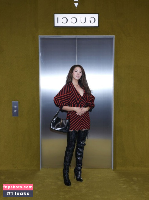 Pokimane gallery photo #2347