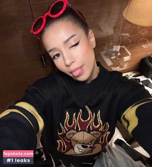 Pokimane gallery photo #2365