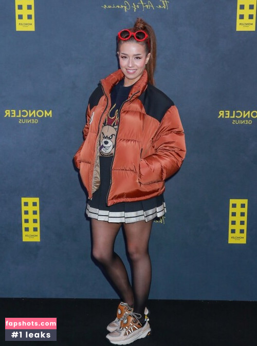 Pokimane gallery photo #2369