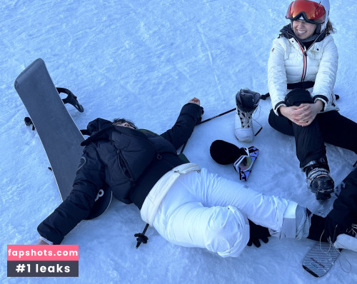 Pokimane gallery photo #2387