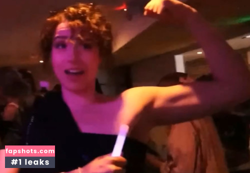 Pokimane gallery photo #2422