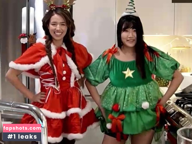 Pokimane gallery photo #2439