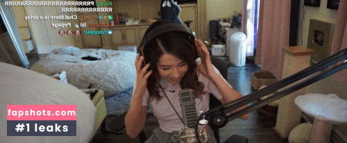 Pokimane gallery photo #2455