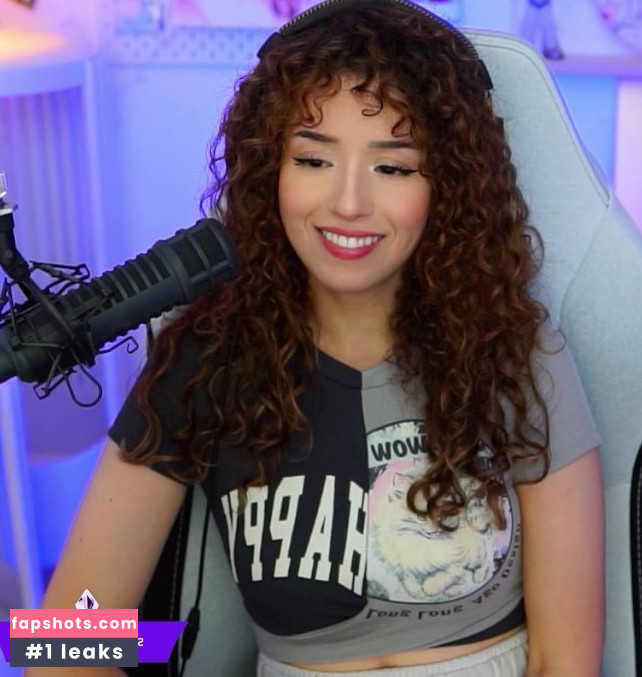 Pokimane gallery photo #2468