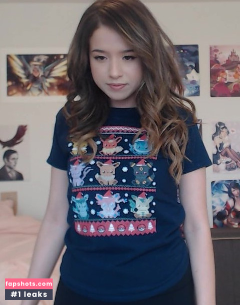 Pokimane gallery photo #2483