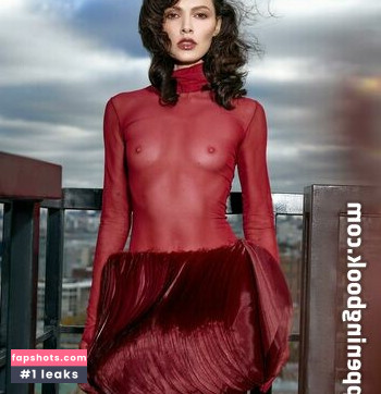 Polina Favorskaya gallery photo #7