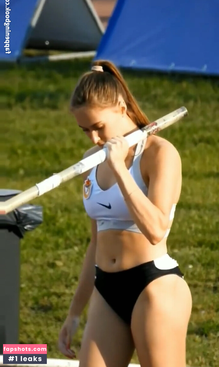 Polina Knoroz gallery photo #21