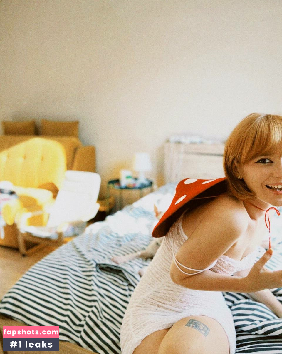 Polina Knyazeva gallery photo #3