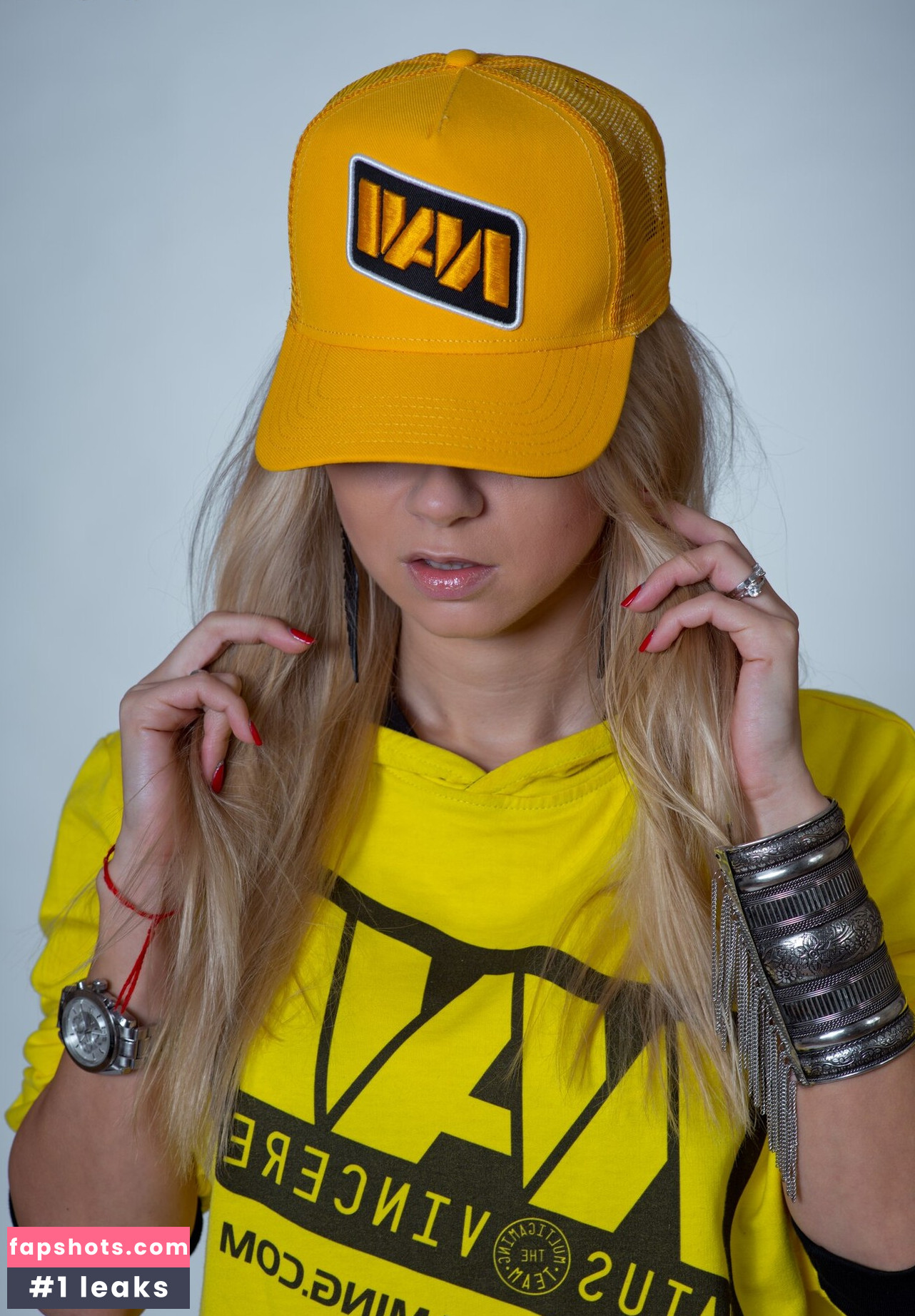 Polina Logunova gallery photo #180