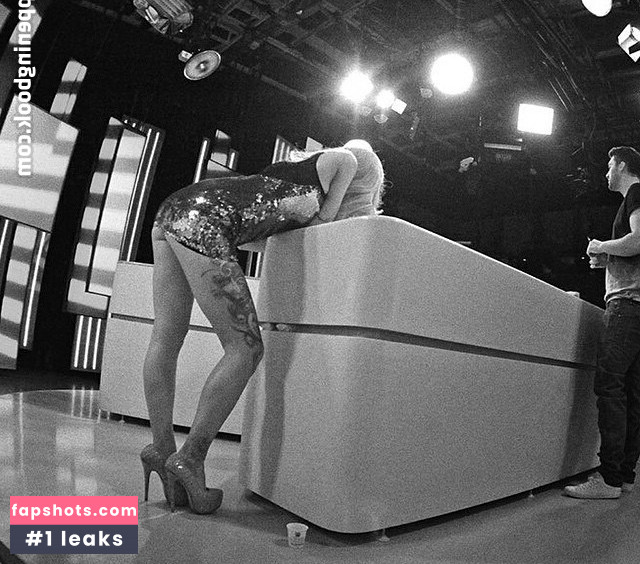 Polina Logunova gallery photo #79