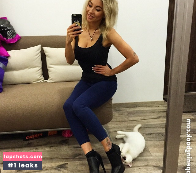 Polina Logunova gallery photo #84