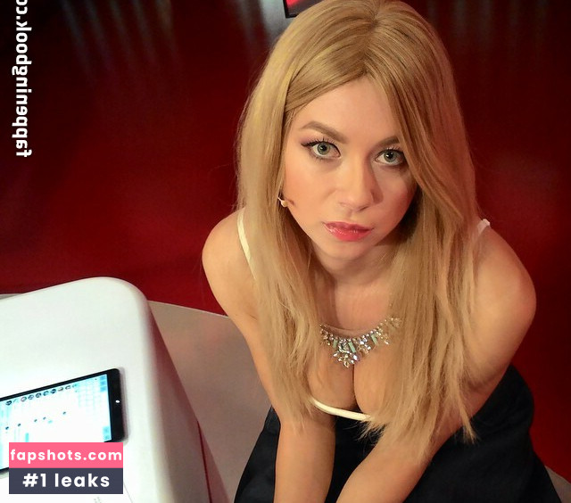 Polina Logunova gallery photo #99