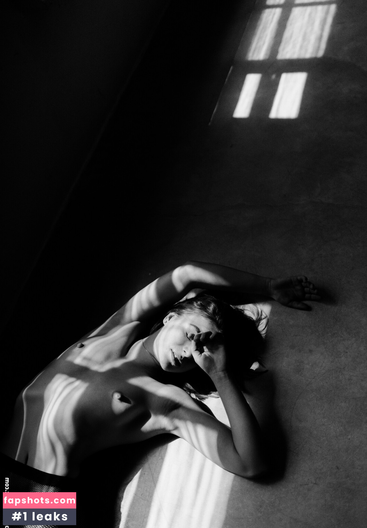 Polina Pavelko gallery photo #18