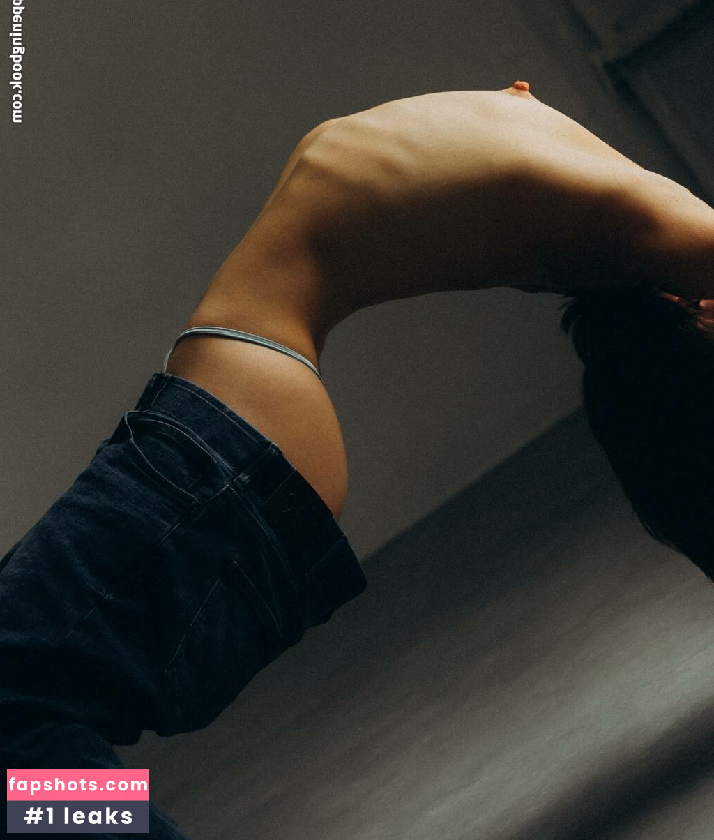 Polina Pavelko gallery photo #28