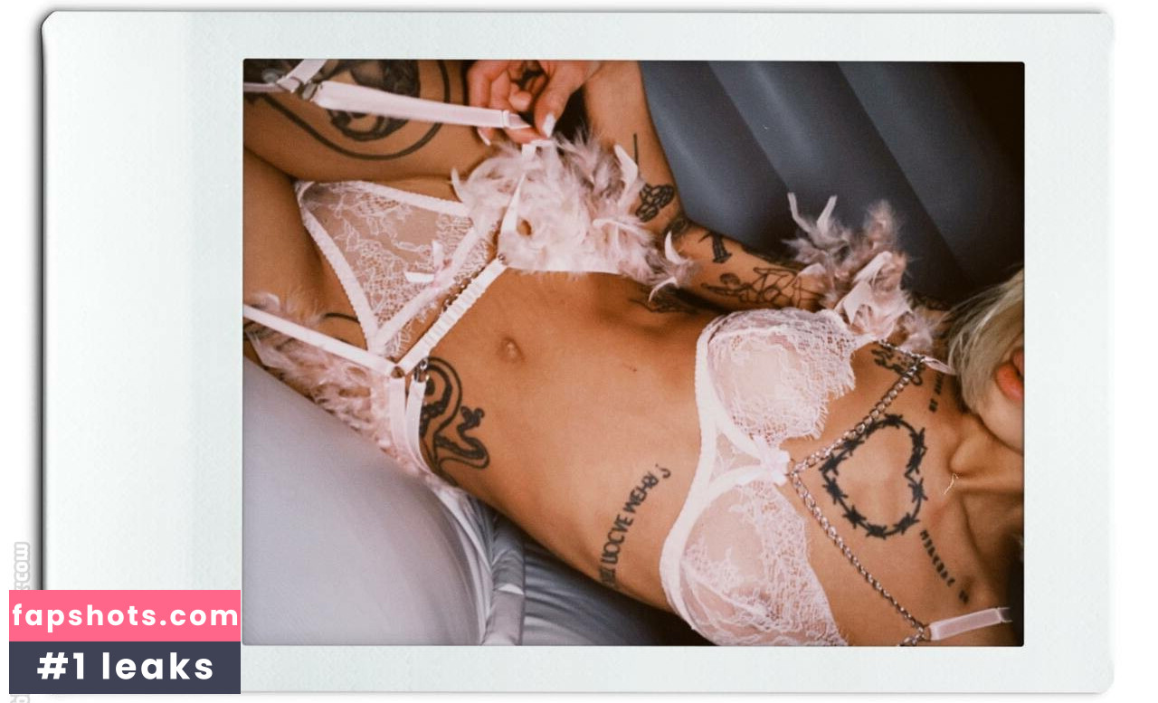 Polina Rahmanova gallery photo #22