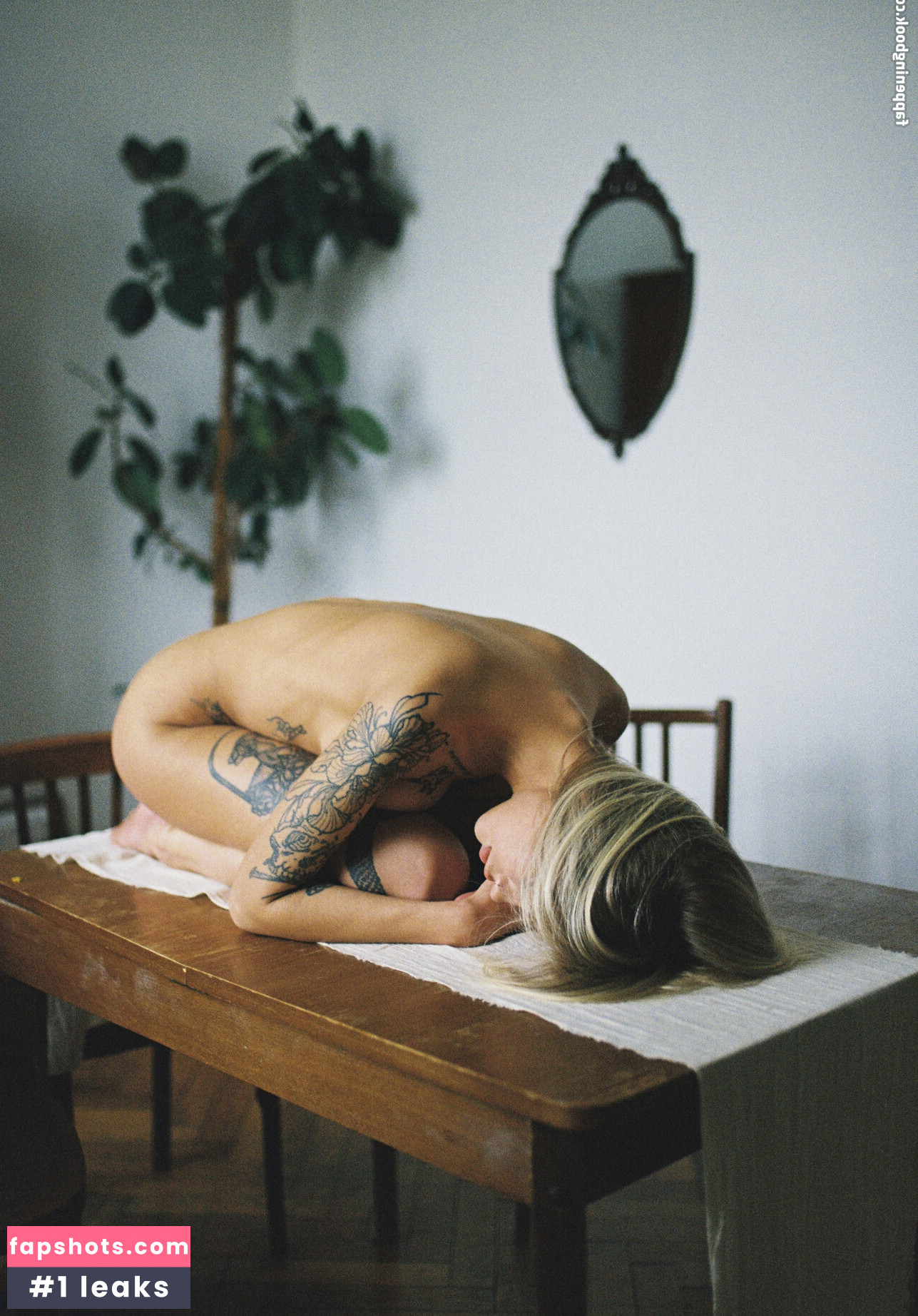 Polina Rahmanova gallery photo #27