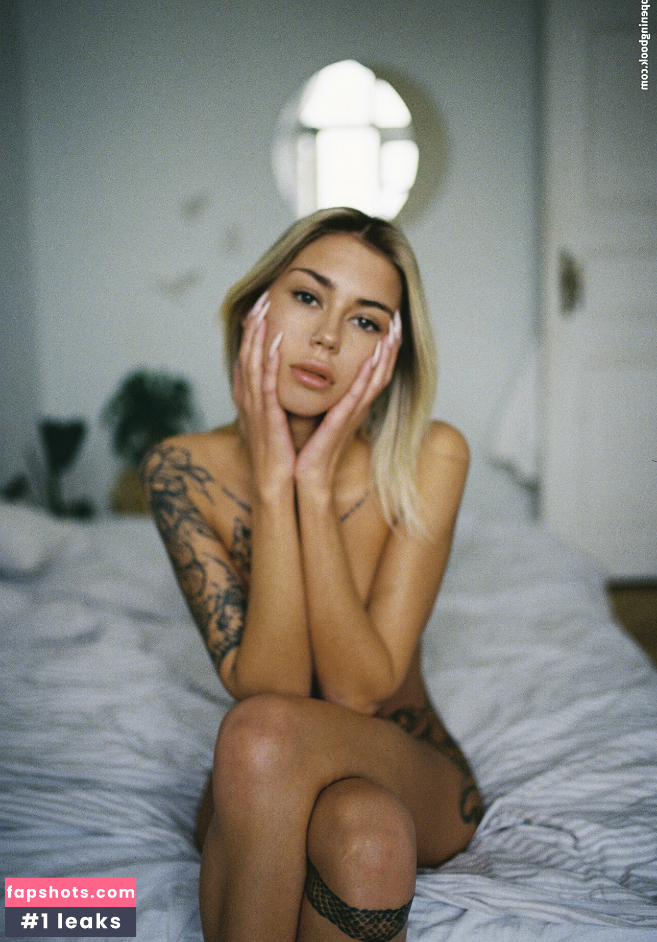 Polina Rahmanova gallery photo #30