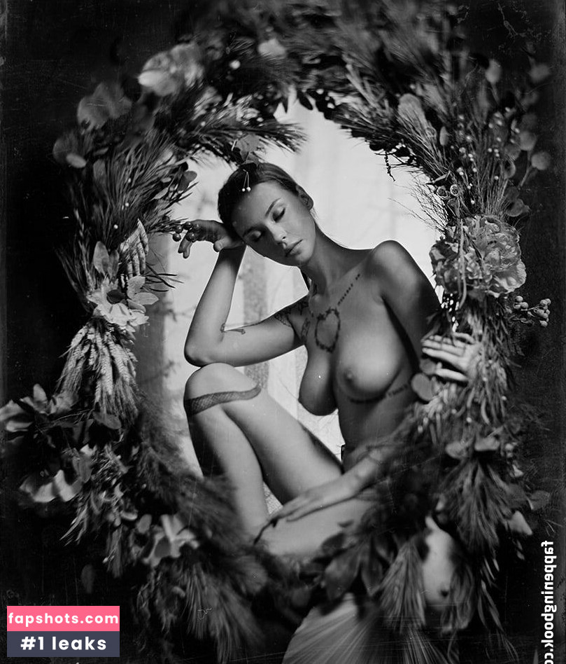 Polina Rahmanova gallery photo #82