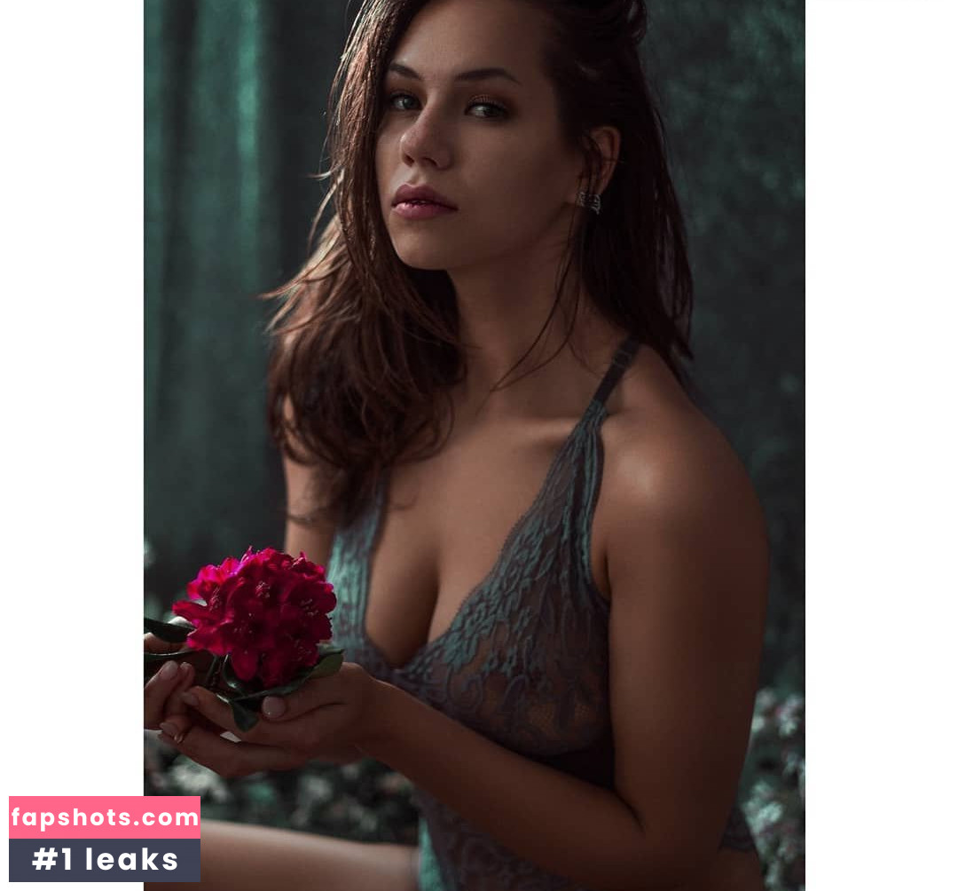 Polina Volodina Nude Leaks OnlyFans Photos #18 - LeakJerk