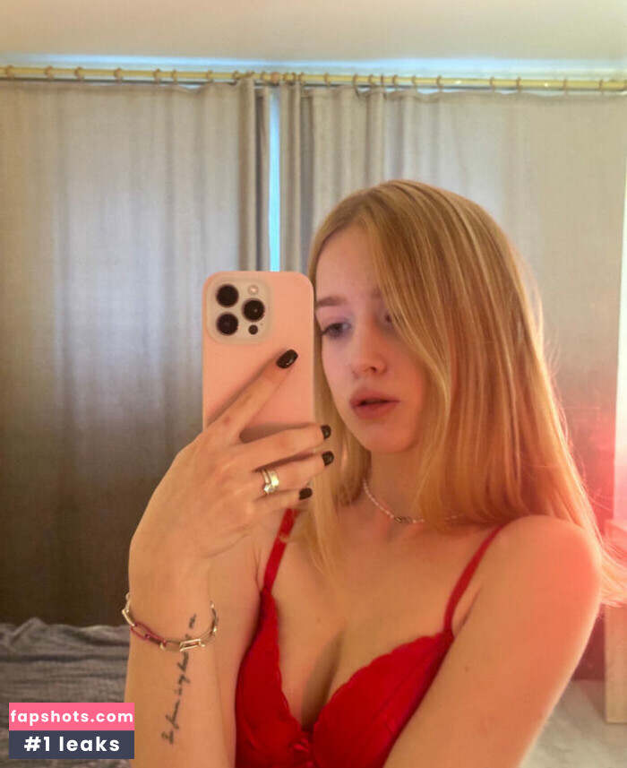 polinaaaa gallery photo #36