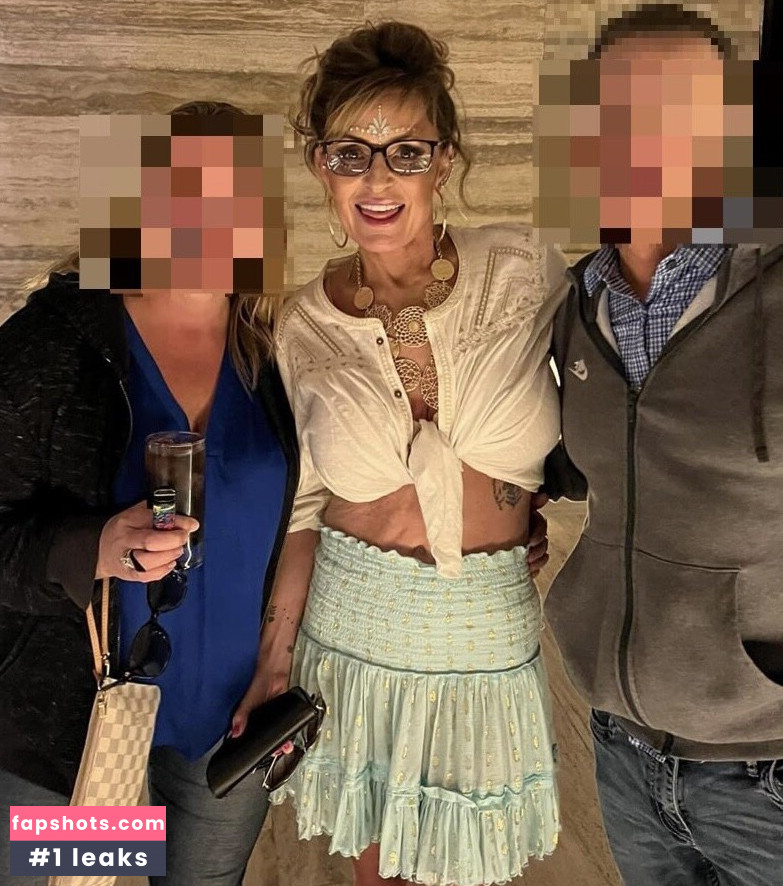 Politicians Female gallery photo #23