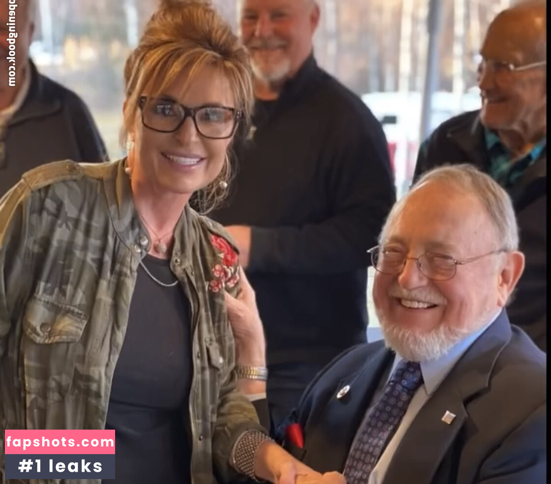 Politicians Female gallery photo #25