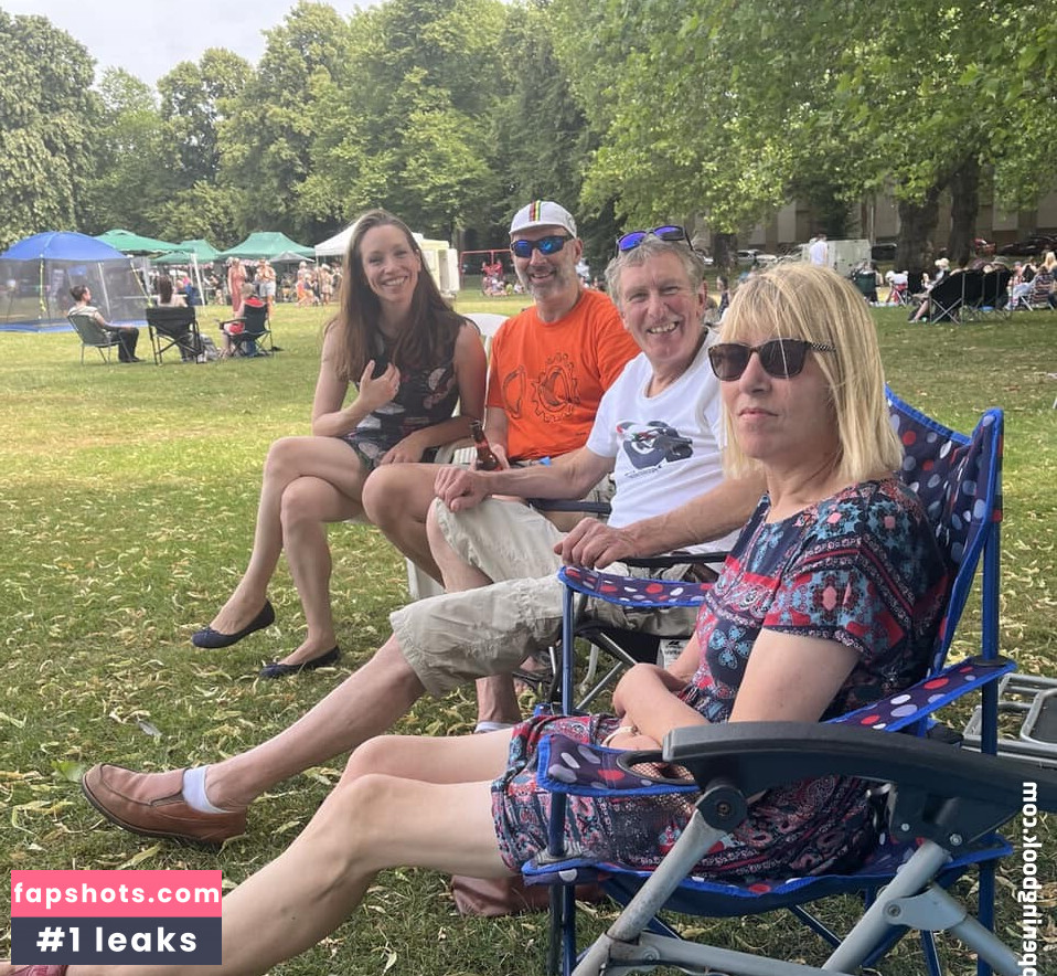 Politicians Female gallery photo #37