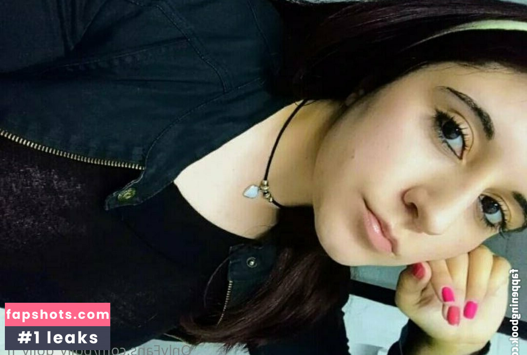 polly_dolly_fr nude babe gallery