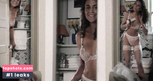 Polly Draper nude babe gallery