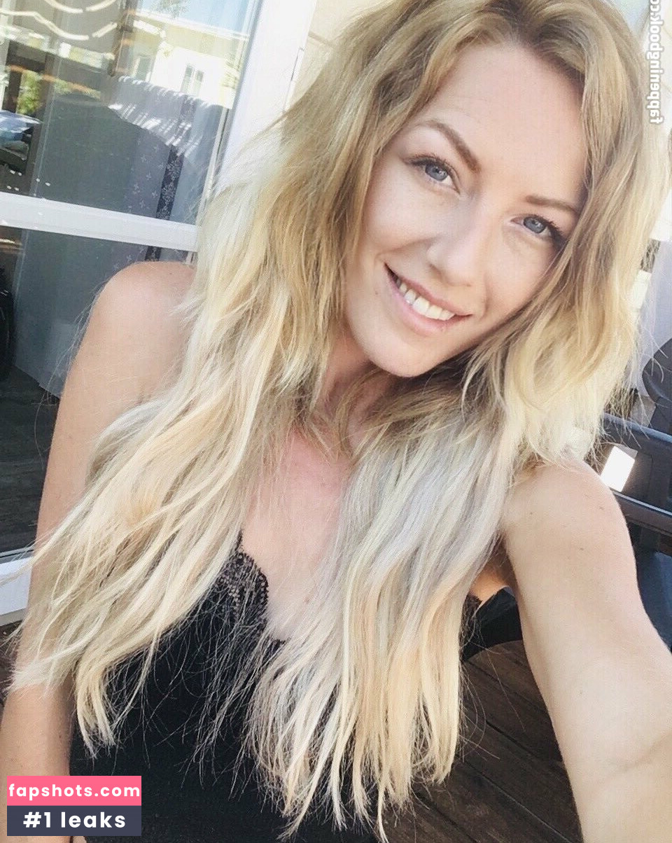 Polly Kendall gallery photo #13