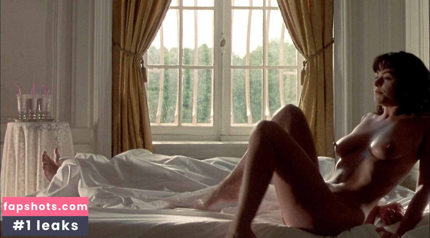 Polly Walker gallery photo #39