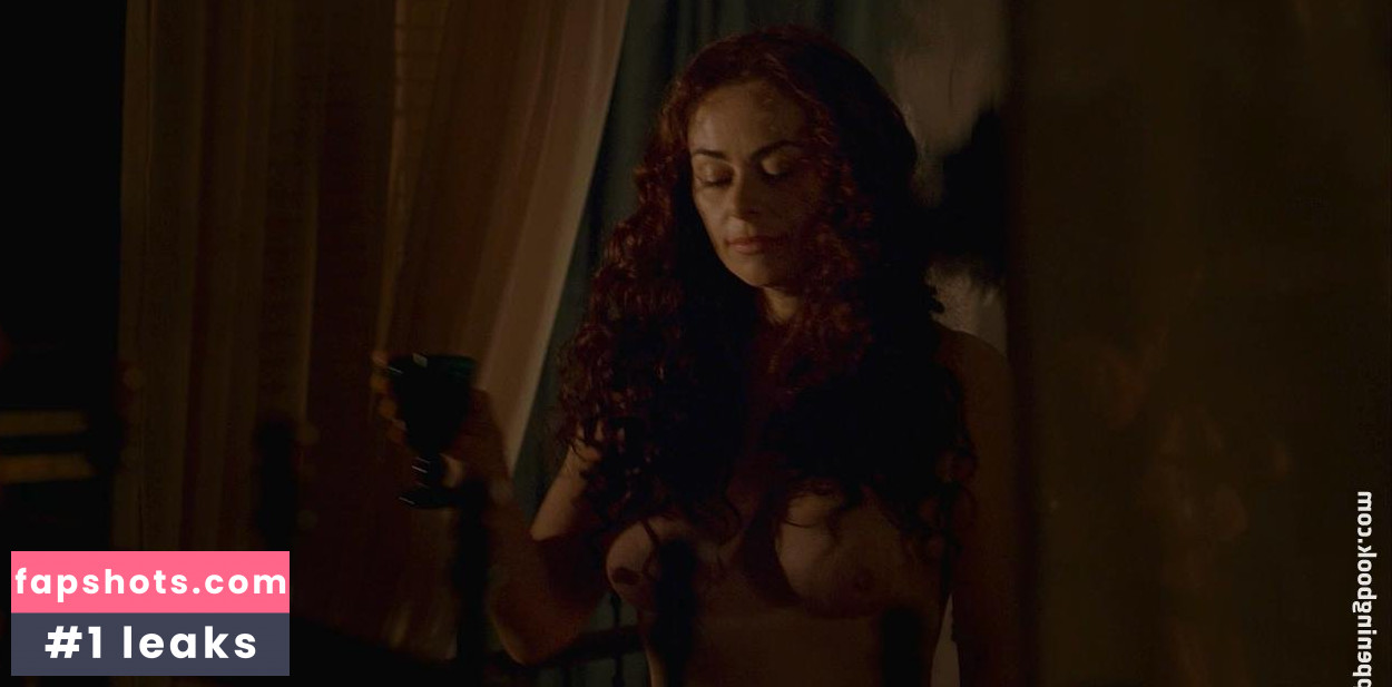 Polly Walker gallery photo #40