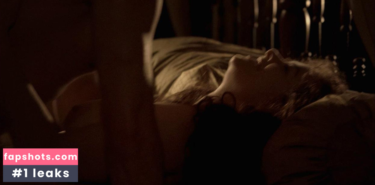 Polly Walker gallery photo #44