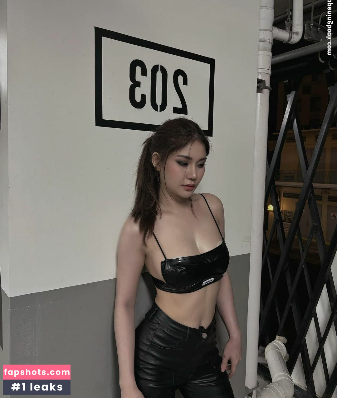 Pony_pony1225 gallery photo #2