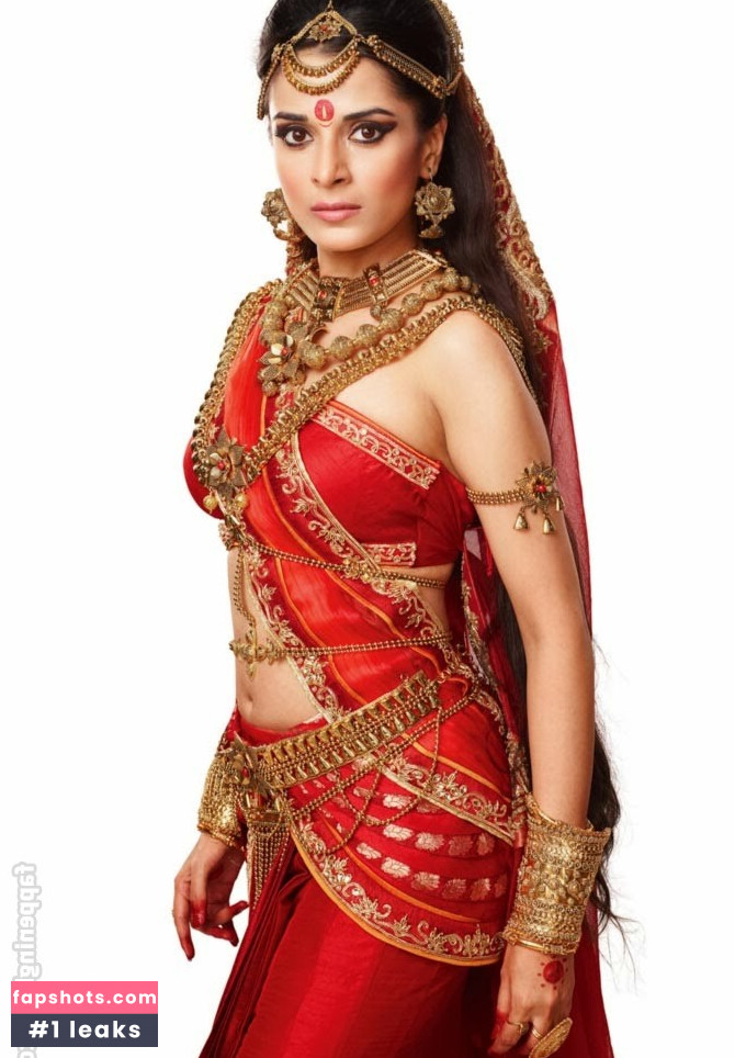 Pooja Sharma gallery photo #3